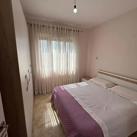 Abi Valamar *